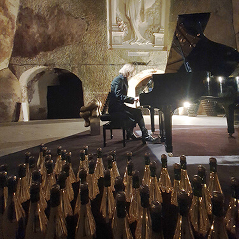 ワイ・バイ・ヨシキ×シャンパーニュ ポメリー ブリュット 1本箱入り